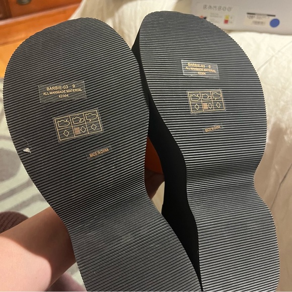 Bamboo Barbie Platform Orange Faux Leather Sandals 90s NIB Super Platform Summer - Picture 10 of 12